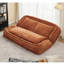 Vidéo pour lit de chien double paresseux en chenille orange pour la détente dans un coin salon extérieur avec animaux-130794268