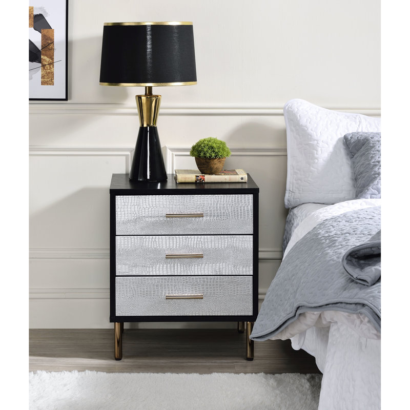 Table de chevet de style moderne avec 3 tiroirs en façade noire, argentée et dorée
