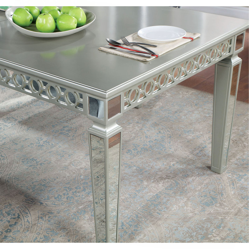 Table de salle à manger argentée W