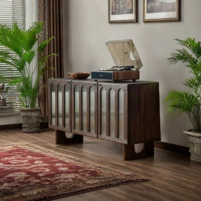 Buffet voûté avec tablettes réglables