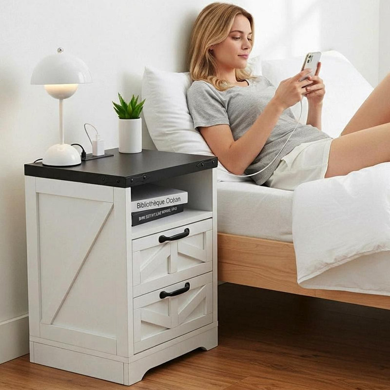 Table de chevet 2 tiroirs Modern Farmhouse, table de chevet industrielle avec station de charge USB, armoire latérale robuste en bois d'ingénierie pour la chambre à coucher