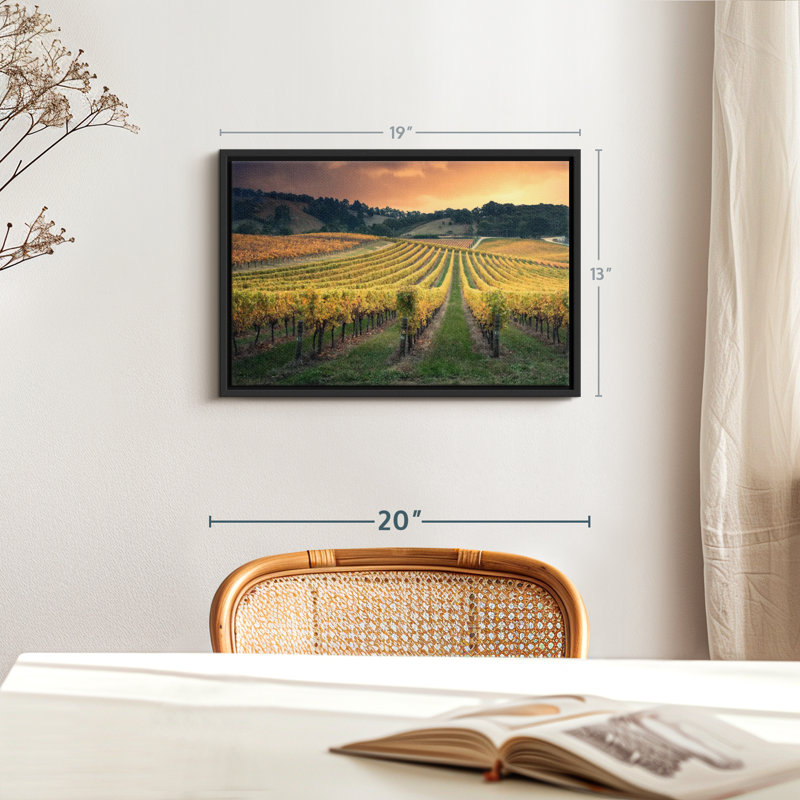 Impression sur toile Golden Golden Vineyard, H 13 po x l 19 po
