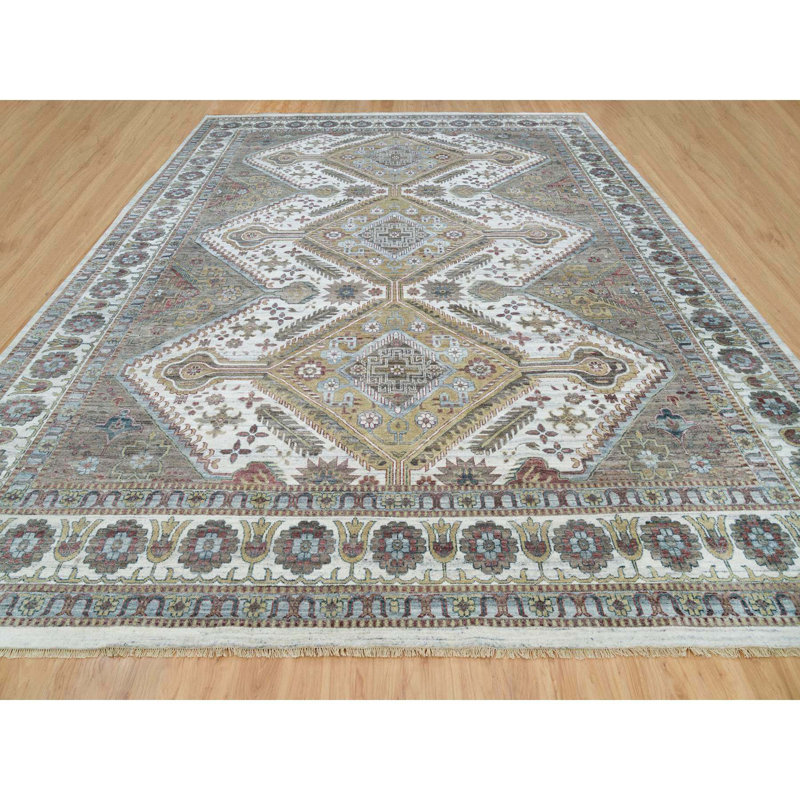 Tapis unique 13 pi 8 po x 17 pi 9 po Rylynne