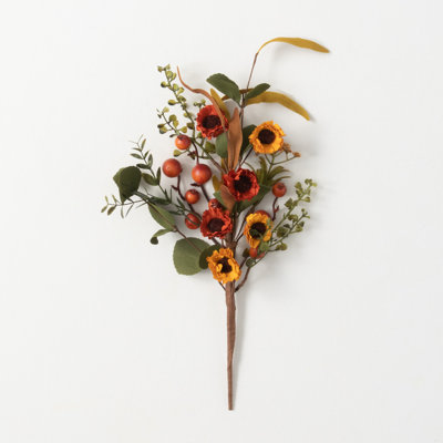 Tiges de baies et de fleurs mélangées