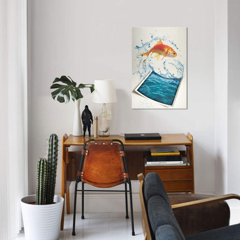 «Jilling Goldfish II», impression sur toile, H 26 po x l 18 po x P 1,5 po, Toile tendue, Pas de tapis