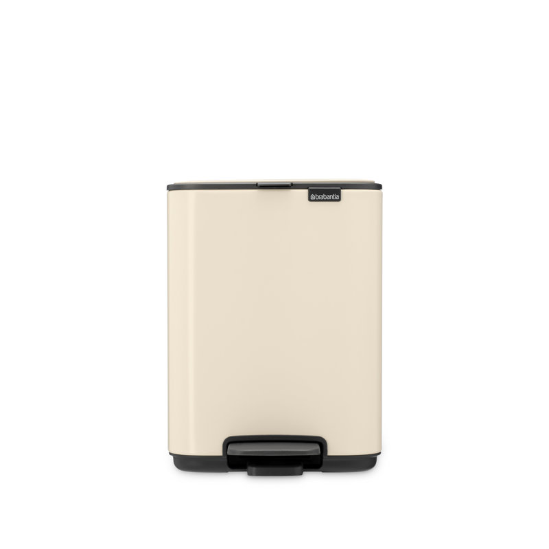 Brabantia Bo Pedal Bin, Soft Beige, 4 L, 26.8cm H x 19.9cm W x 20.8cm D