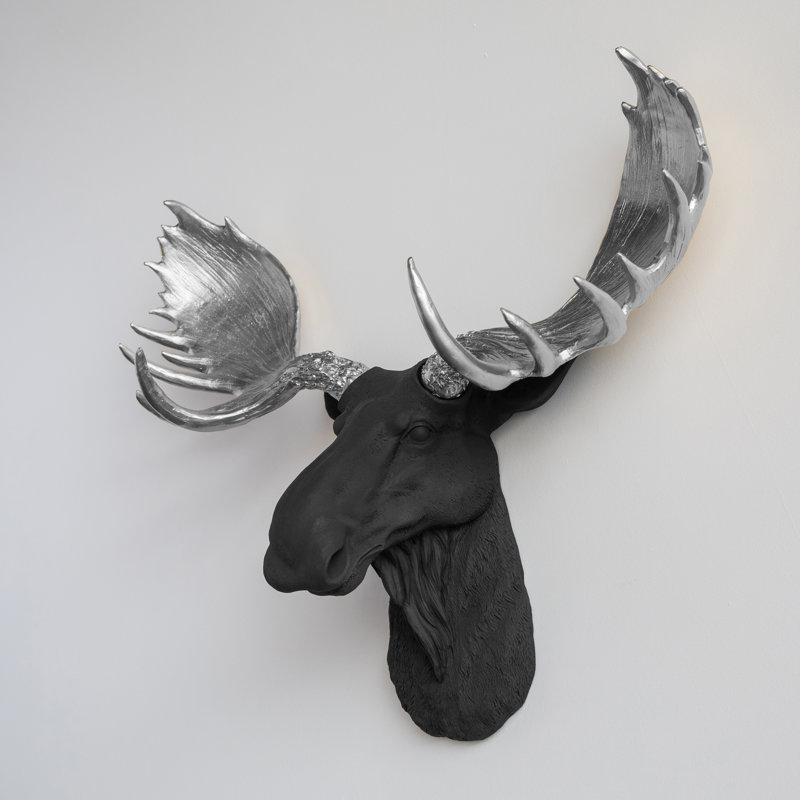 Handmade Rustic Animals Wall Decor on Resin, Black/Silver