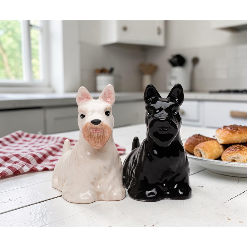 Terrier écossais noir et blanc sel et poivre