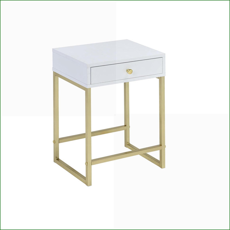 Table basse blanche et laiton moderne avec rangement, peu encombrante pour le salon / la table de chevet