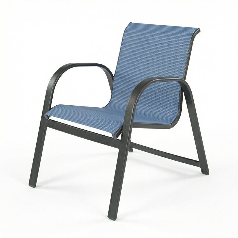 Chaise avec accoudoirs, Harnais Dupioni près de la piscine / noir mat