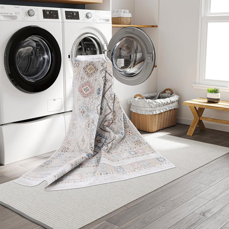 Machine Washable Alden Beige/Ivory Rug, Rectangle 7'10" x 10'