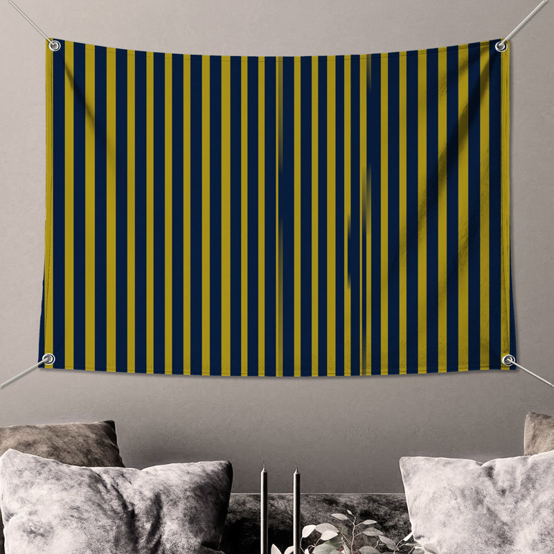Tapisserie murale rayée jaune marine, 50in H x60in W with 4 Grommets
