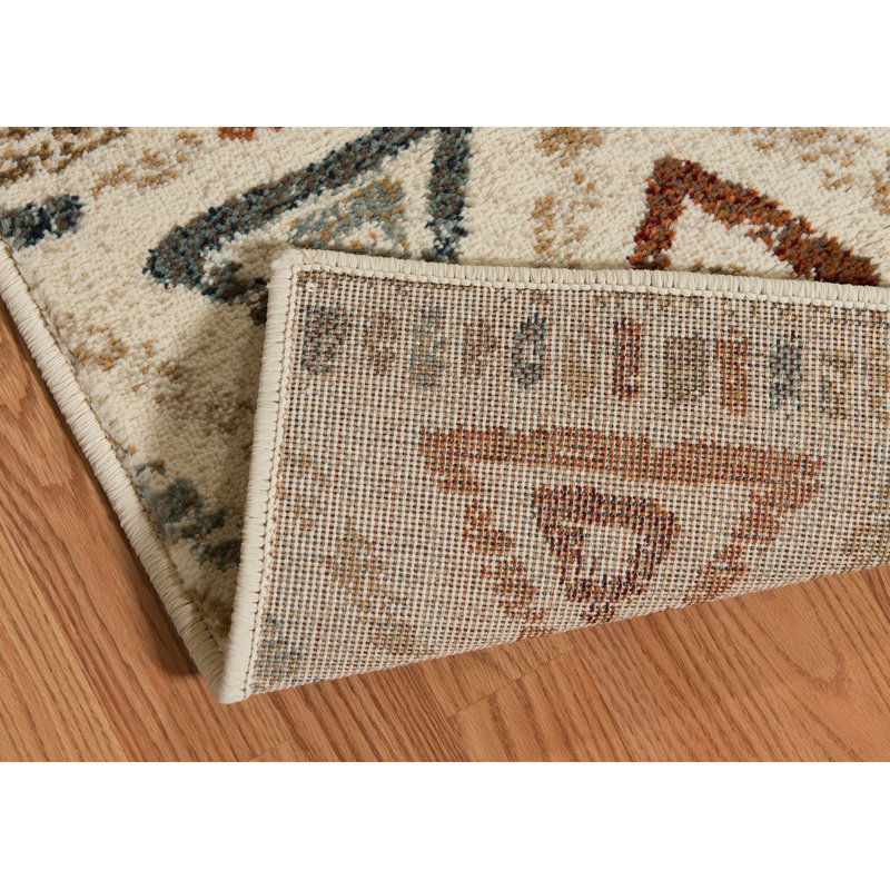 Tapis crème Randolph, Rectangle 5 pi 3 po x 7 pi 2 po