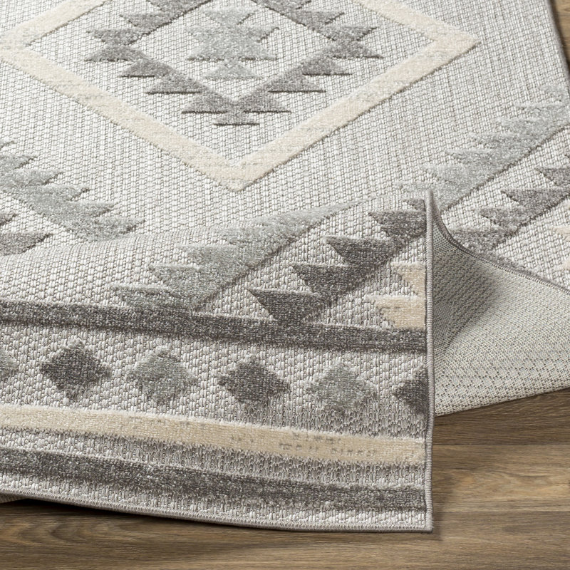 Tapis intérieur/extérieur gris clair/taupe Lyell, Rectangle 2 pi x 3 pi