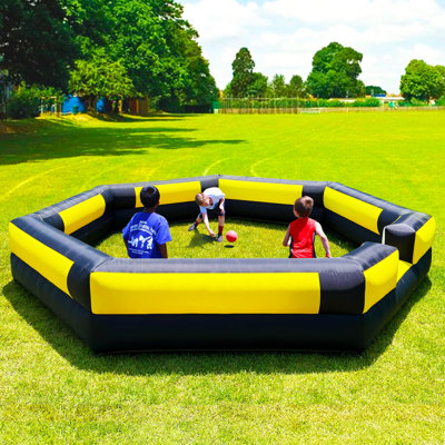 Terrain de jeu gonflable 15 pi Gaga Ball Pit avec pompe à air intégrée, taille compacte pour les jeux d'intérieur, les cours et les activités pour les jeunes (jaune / noir)
