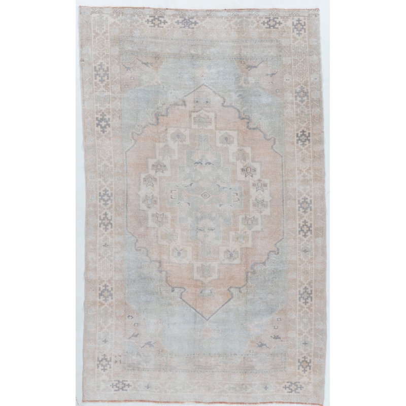 Tapis unique en laine de 4 pi 4 po x 7 pi années 1940 en brun clair / écume de mer / crème