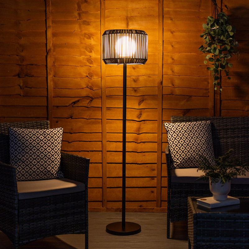 Grey Rattan Solar Powered Outdoor Garden Floor Lam 148cm Solar Powered Integrated LED Outdoor Floor Lamp