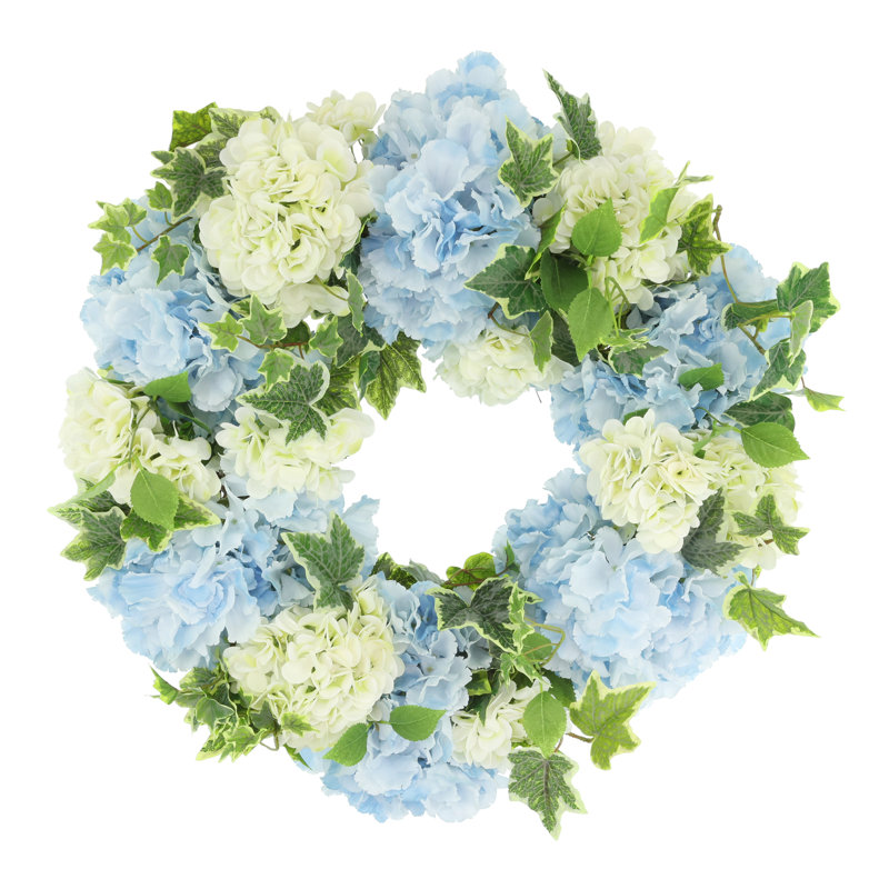 26'' Wreath with Hydrangea and Ivy
