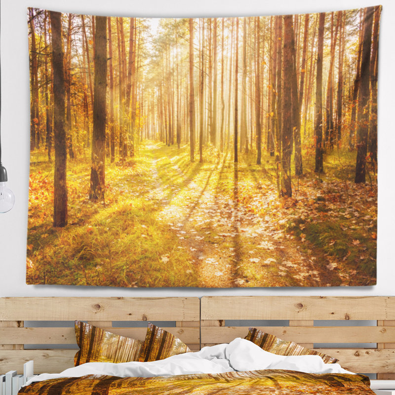 Tapisserie de la forêt d'automne jaune, H 78 po x l 92 po