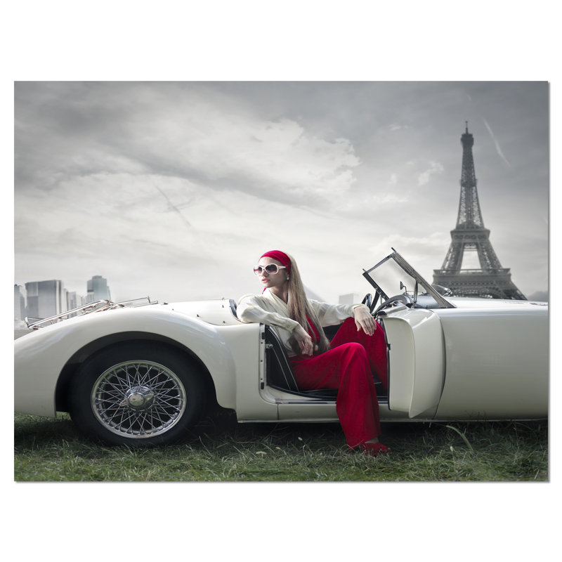 « tendance mode on car », reproduction de photo sur toile tendue, H 30 po x l 40 po x P 1 po