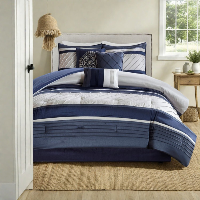 Ensemble de literie luxueuse en fausse soie 7 pièces, polyester bleu marine, style traditionnel pour un usage domestique