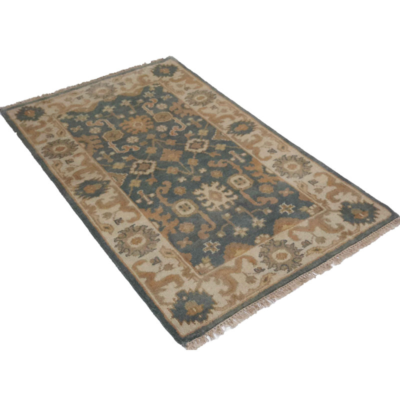 Piccarda Oriental Area Rug in Blue
