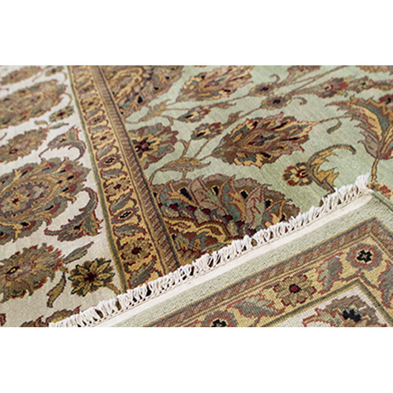 Tapis vert et ivoire noué à la main de haute qualité
