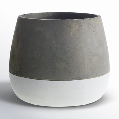 Evaline Ceramic Pot Planter