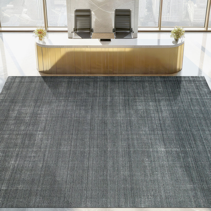 Hand Knotted Area Rug in Blue/White, Rectangle 6' x 9'