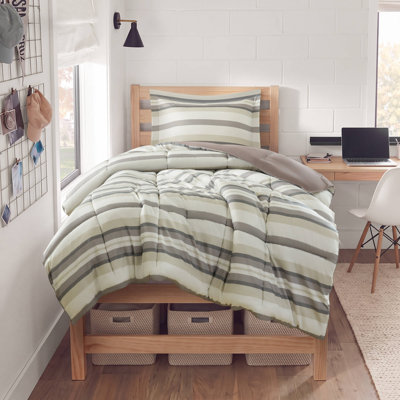 Madison Park Essentials Parkston 3M Scotchgard Down Alternative All Season Comforter Set