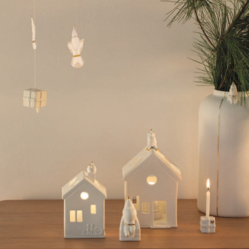 Maison de village en porcelaine - Petits pieds du Père Noël