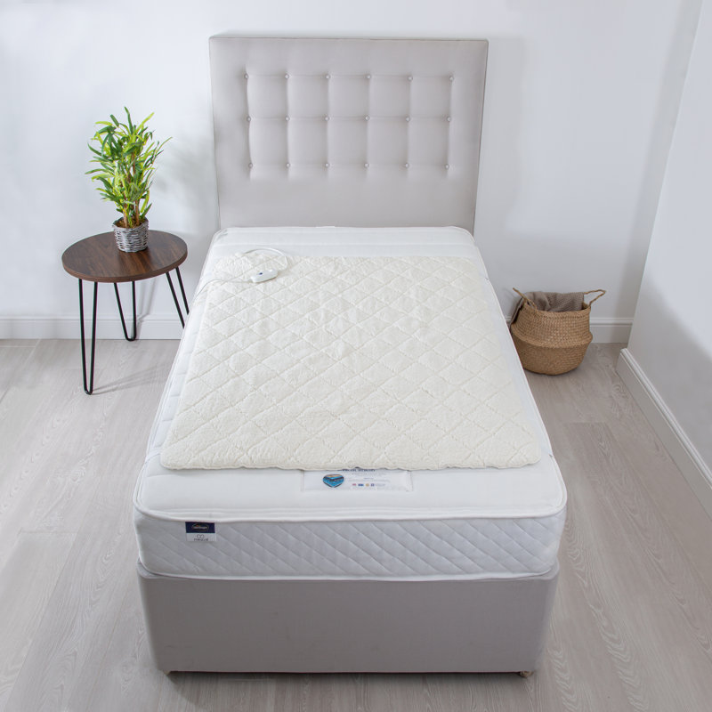 Silentnight Teddy Fleece Electric Blanket - Easy Fit Heated Under blanket with 3 settings, Single