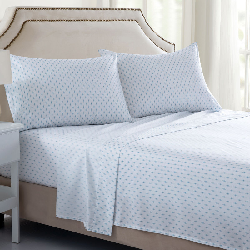 Queen Size Blue Geo Tiles Wrinkle-Resistant 4-Piece Sheet Set