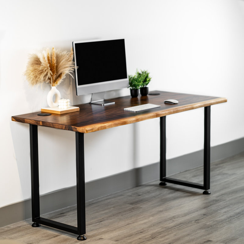 Bureau d'ordinateur Live Edge avec plateau en noyer massif et pieds en métal en forme de U, 29.3" H x 48" W x 28" D