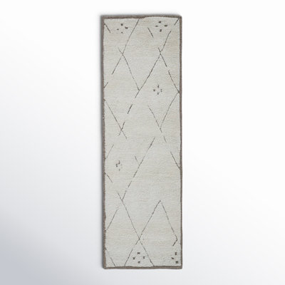 Carolan Lattice Hand Tufted Wool Area Rug in Brown/Gray