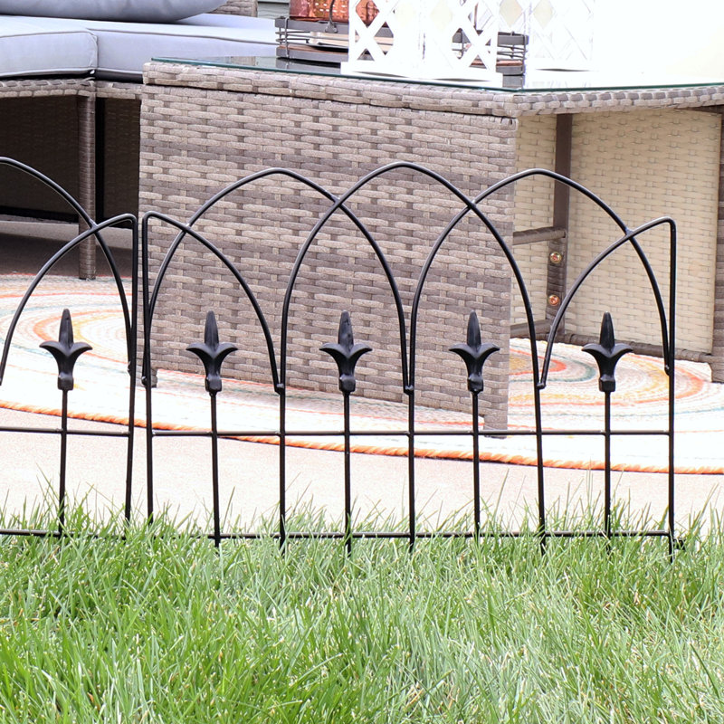 Panneaux de clôture décoratifs en acier noir 19 po x 19 po Madisen
