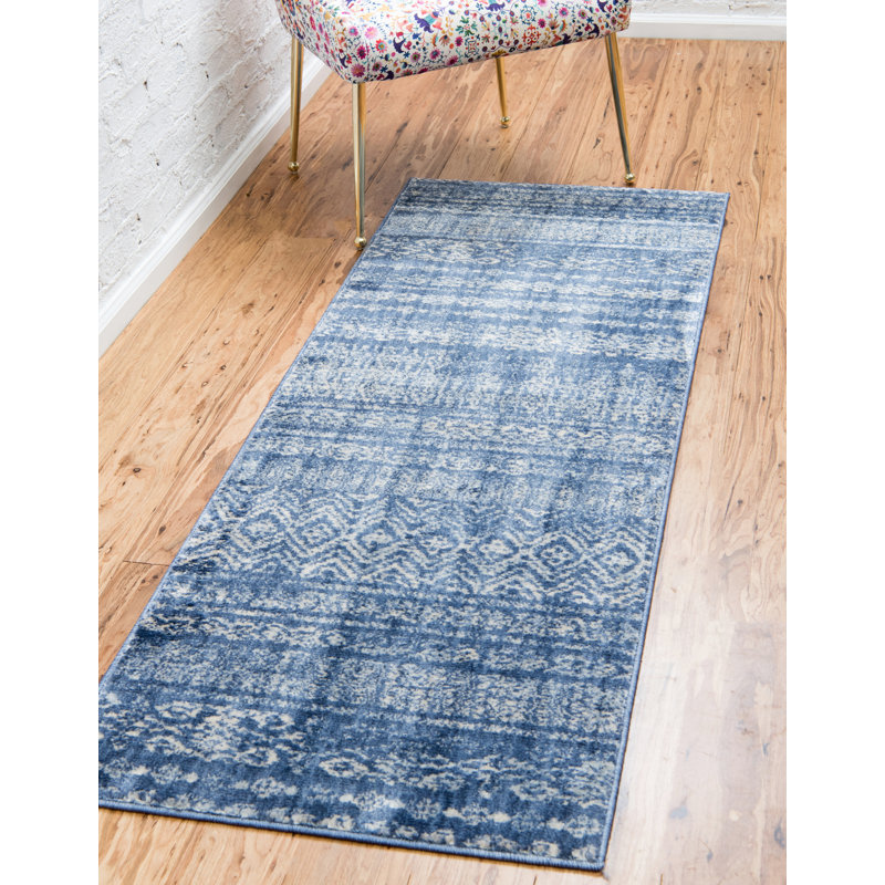 Zandra Chevron Indoor Rug, Runner 2'2" x 6'1"