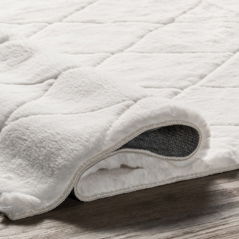 Tapis décontracté en lapin Amy SuperiorWash, Tapis de couloir 2 pi 6 po x 8 pi