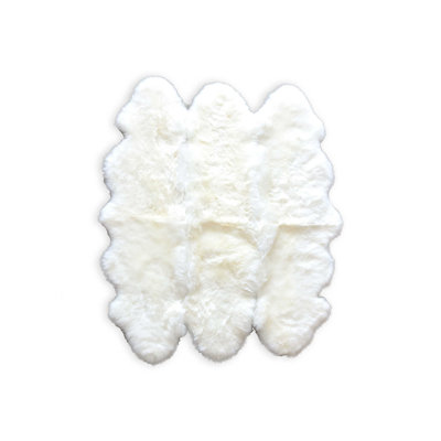 Colello Natural New Zealand Sheepskin Area Rug