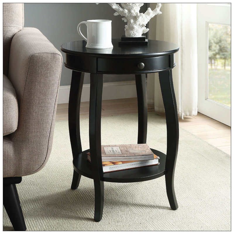 Charmante table d'appoint en bois avec des options de rangement polyvalentes et un design gracieux, Noir