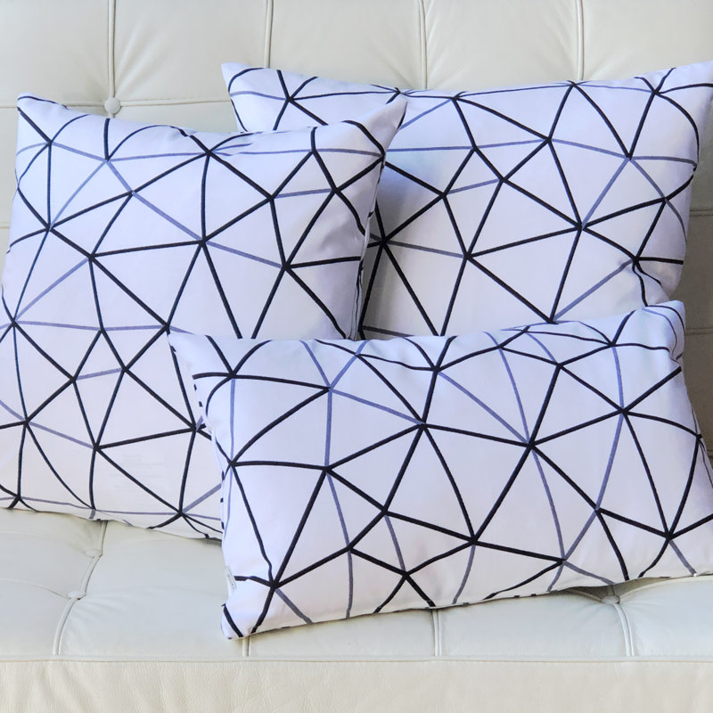 Coussin décoratif en coton, H 17 po x l 17 po