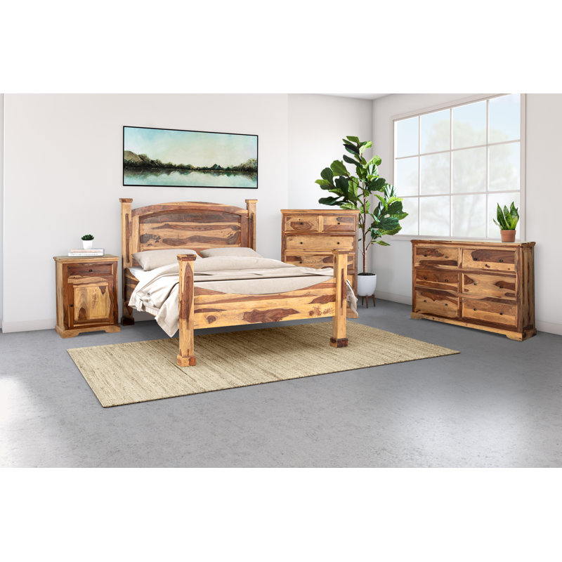 Traci 26'' W Solid Wood Nightstand, Natural