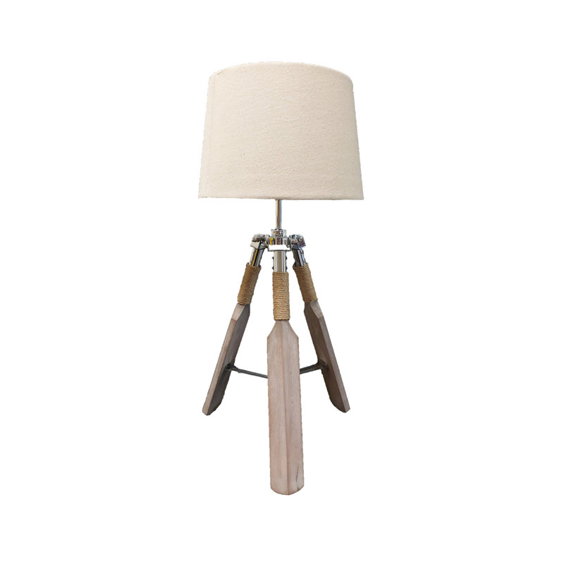 Losoto Wood Tripod Lamp