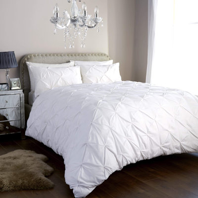 NewEdgeBlinds Duvet Cover Set with Pillowcases