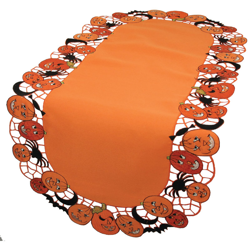 Salisbury Table Runner