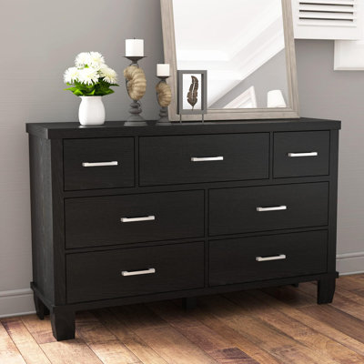 129.8 cm W Chest of 7 Drawers