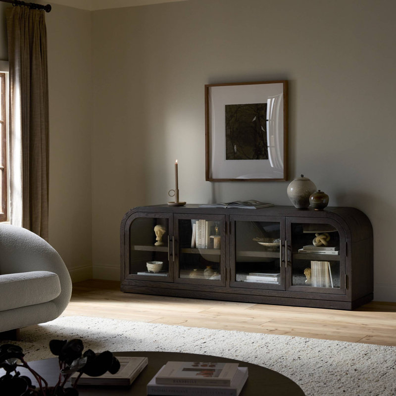 HEPBURN Media Console