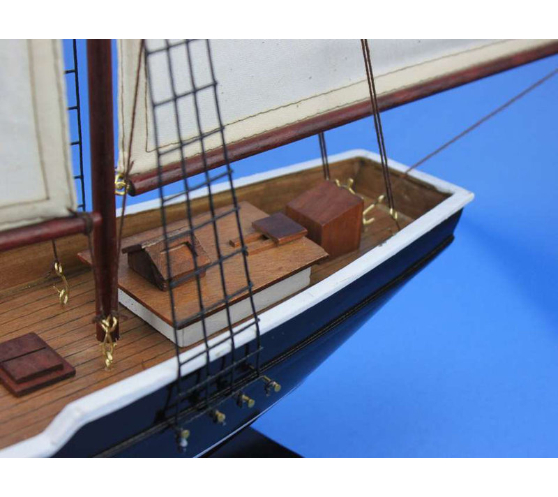 Bateau miniature Elim