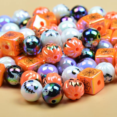 50 pièces de perles d'Halloween en vrac, 16 mm de citrouille fantôme en acrylique, perles rondes pour la fabrication de bijoux (Halloween)
