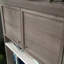 Étagère réglable avec finition durable pour un rangement organisé et efficace pour les petits espaces
